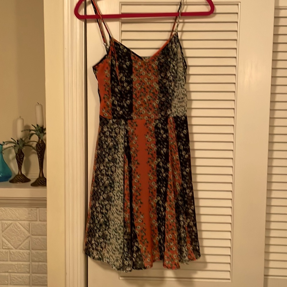 Strappy sundress lined